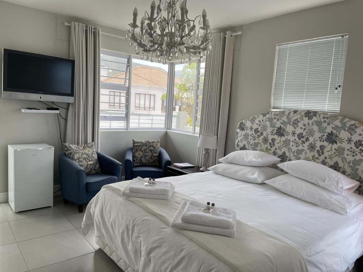 Vermont Hermanus - Views, Sunny, Right On The Sea Exterior photo