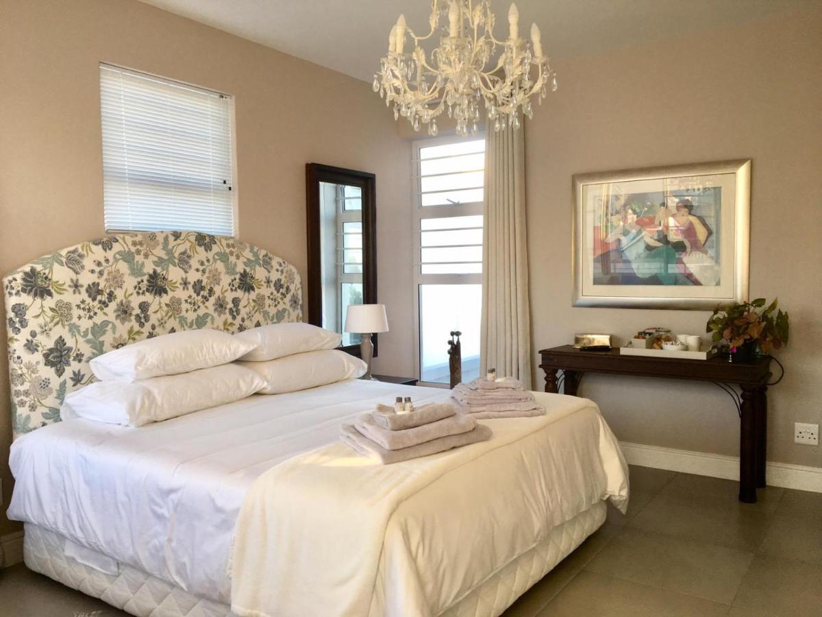 Vermont Hermanus - Views, Sunny, Right On The Sea Exterior photo